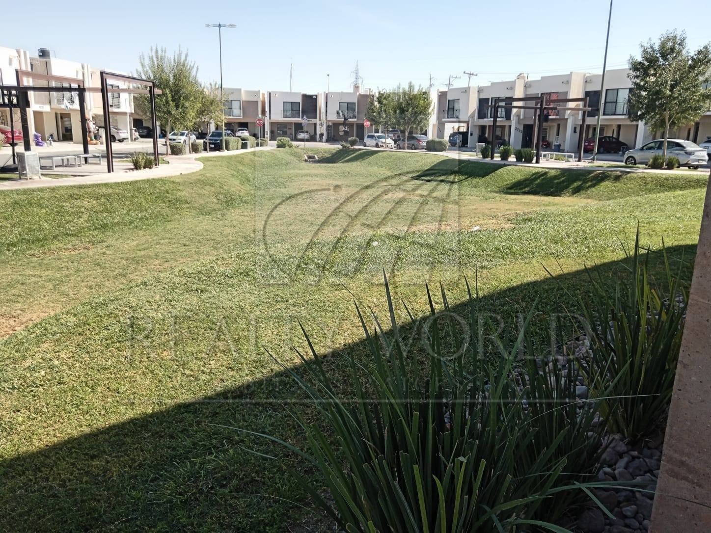 Casa en Renta en FRACCIONAMIENTO JADE