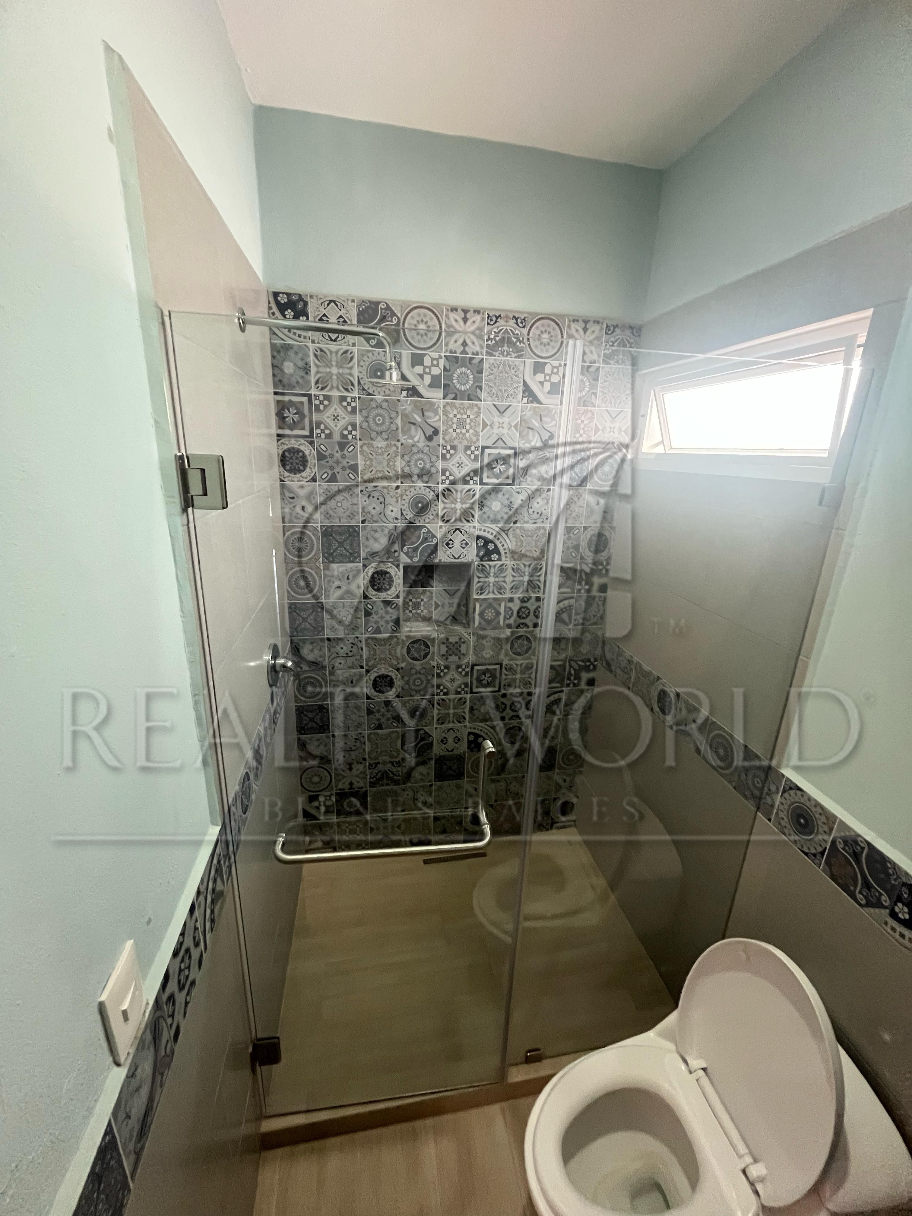 Edificio Mixto en Venta en Brisas del Pacifico