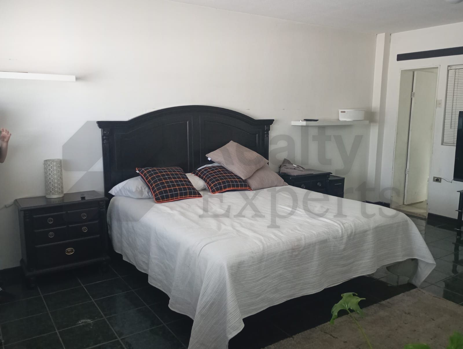 Nave Industrial en Venta en Tabalaopa