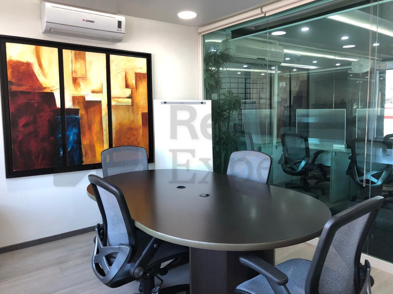 Oficina en Renta en Cumbres 1 Sector