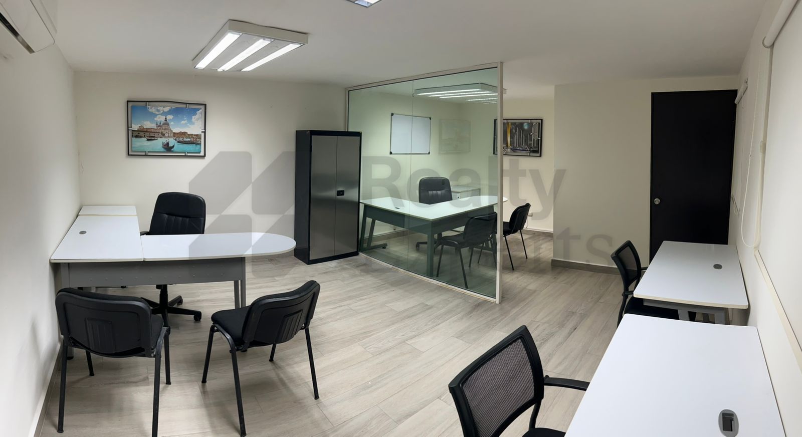 Oficina en Renta en Cumbres 1 Sector