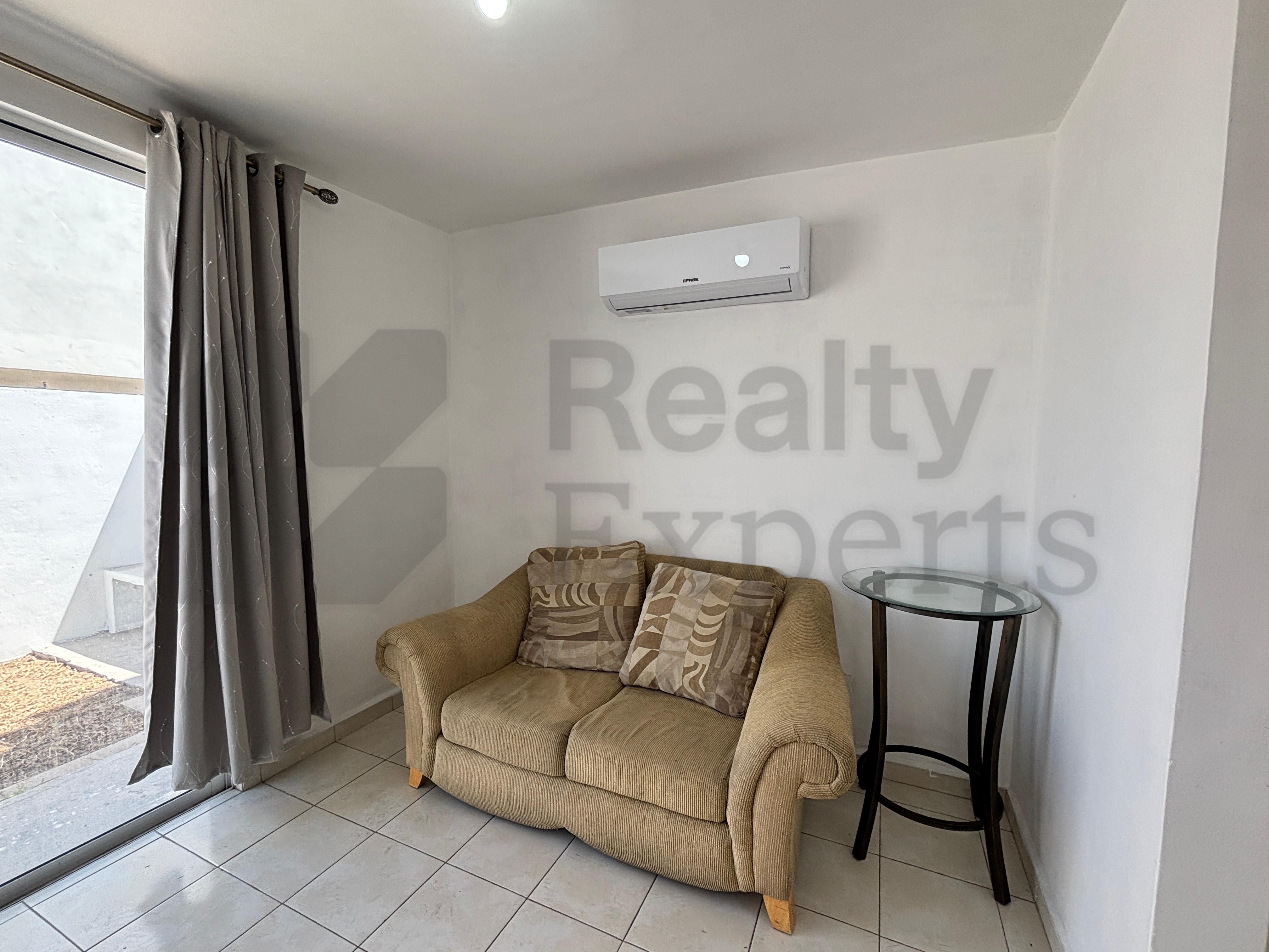 Casa en Renta en fraccionamiento Mandara