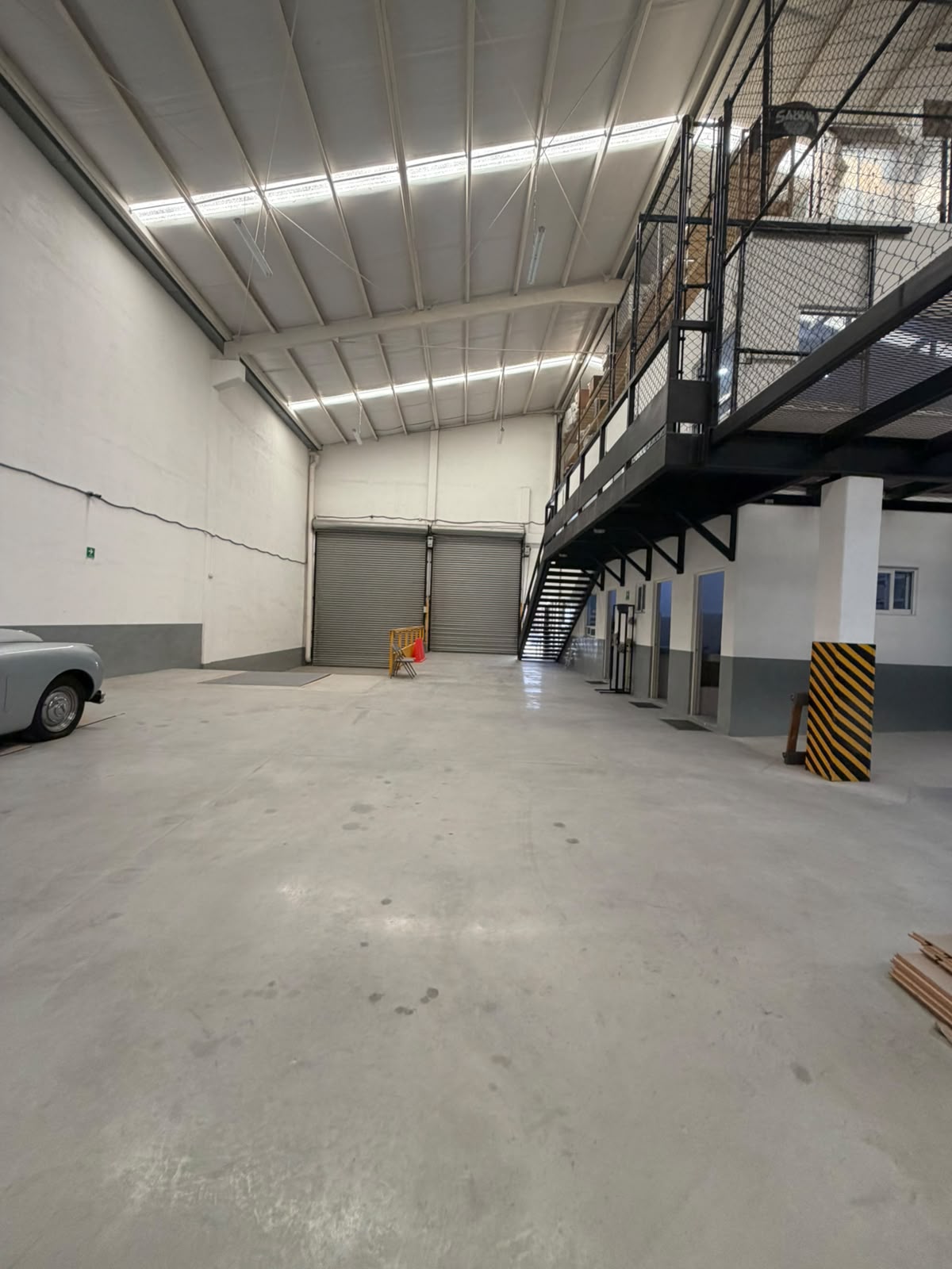 Nave Industrial en Venta en Santa Catarina