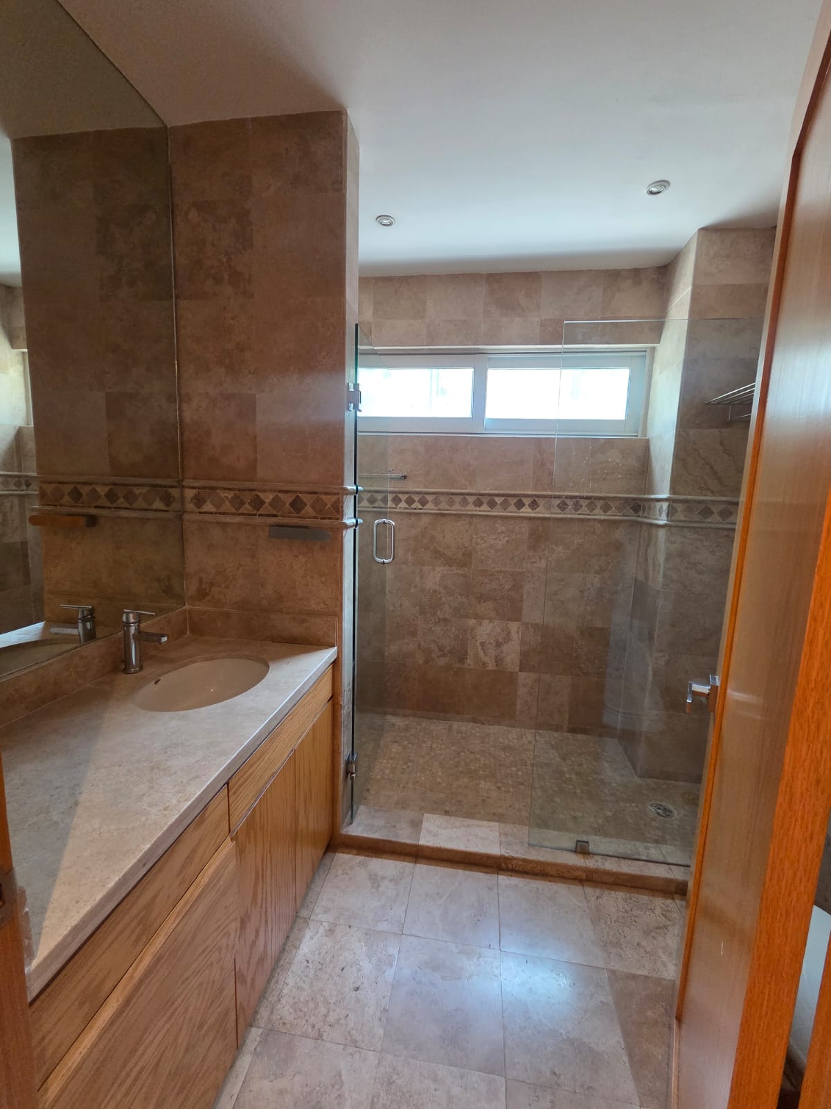 Departamento en Venta en Valle Oriente 
