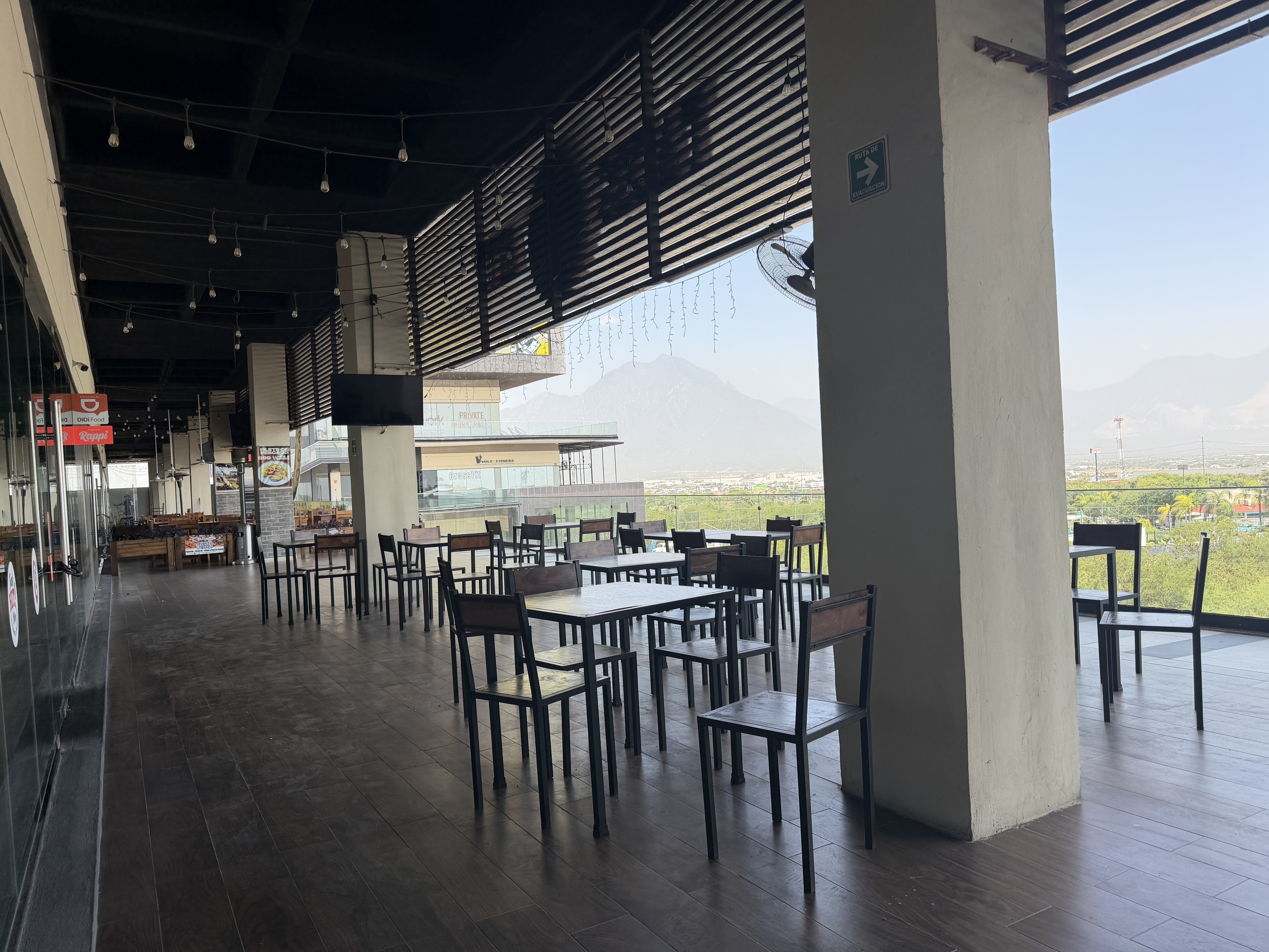 Local en Renta en Cumbres del Sol