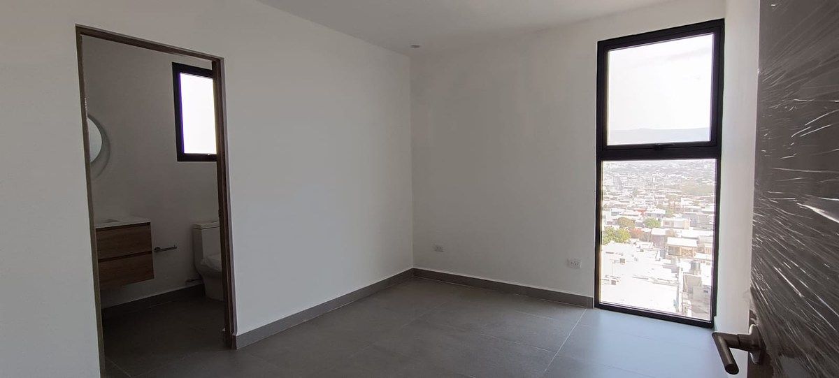 Departamento en Venta en Cumbres 4to. Sector
