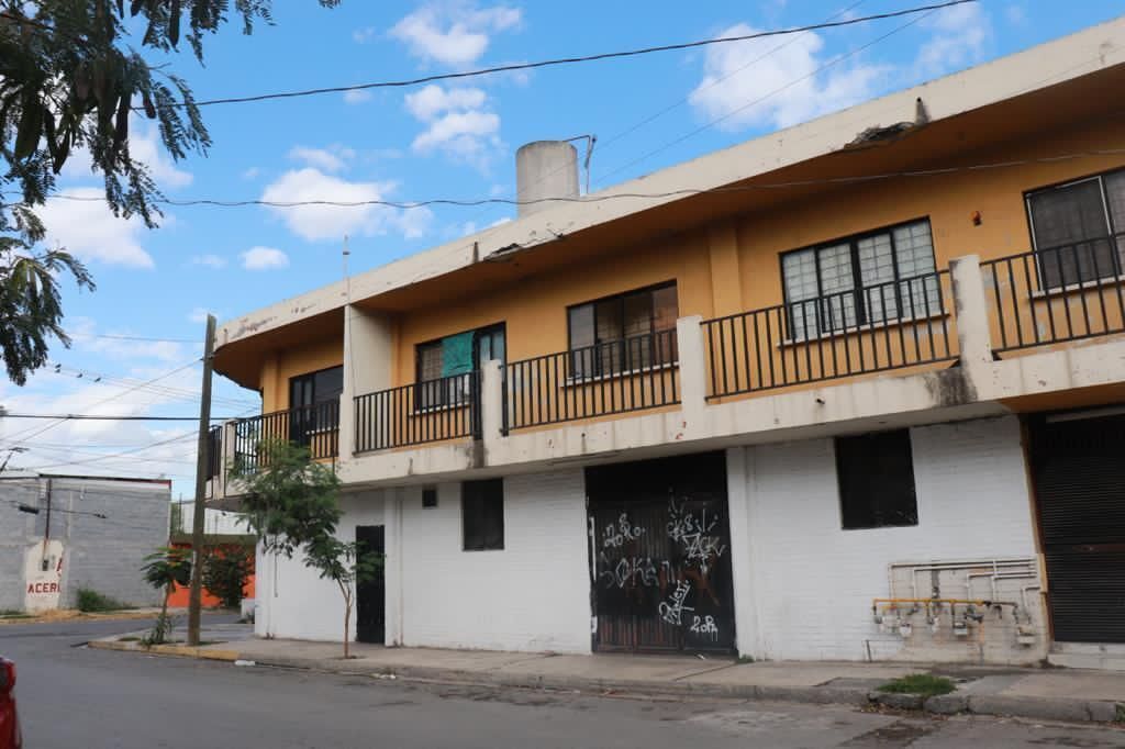 Edificio Mixto en Venta en Moderna