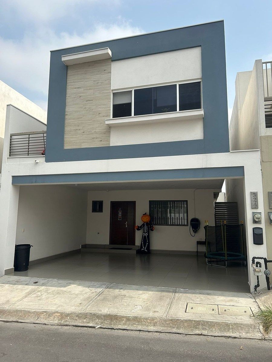 Casa en Renta en Puerta de Hierro