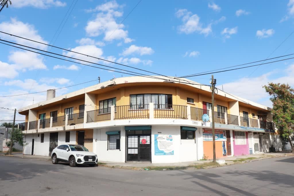 Edificio Mixto en Venta en Moderna
