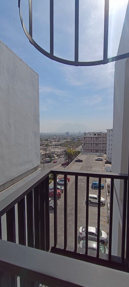 Departamento en Venta en Cumbres 4to. Sector