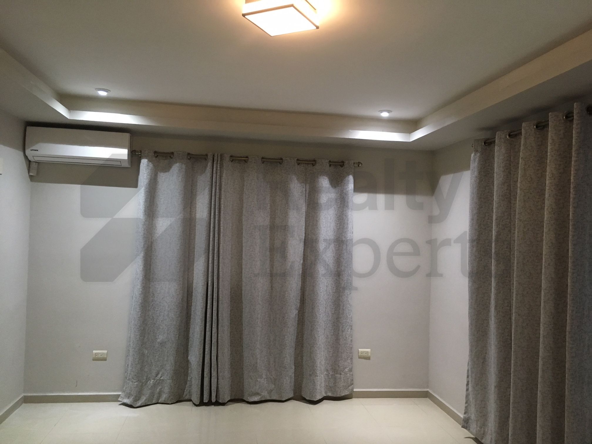 Casa en Venta en Cumbres Santa Clara