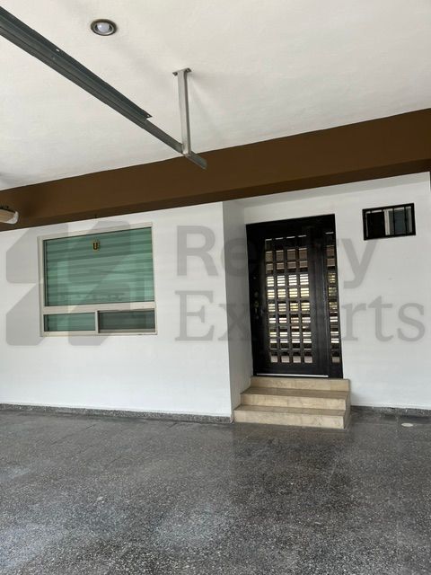 Casa en Renta en Puerta de Hierro
