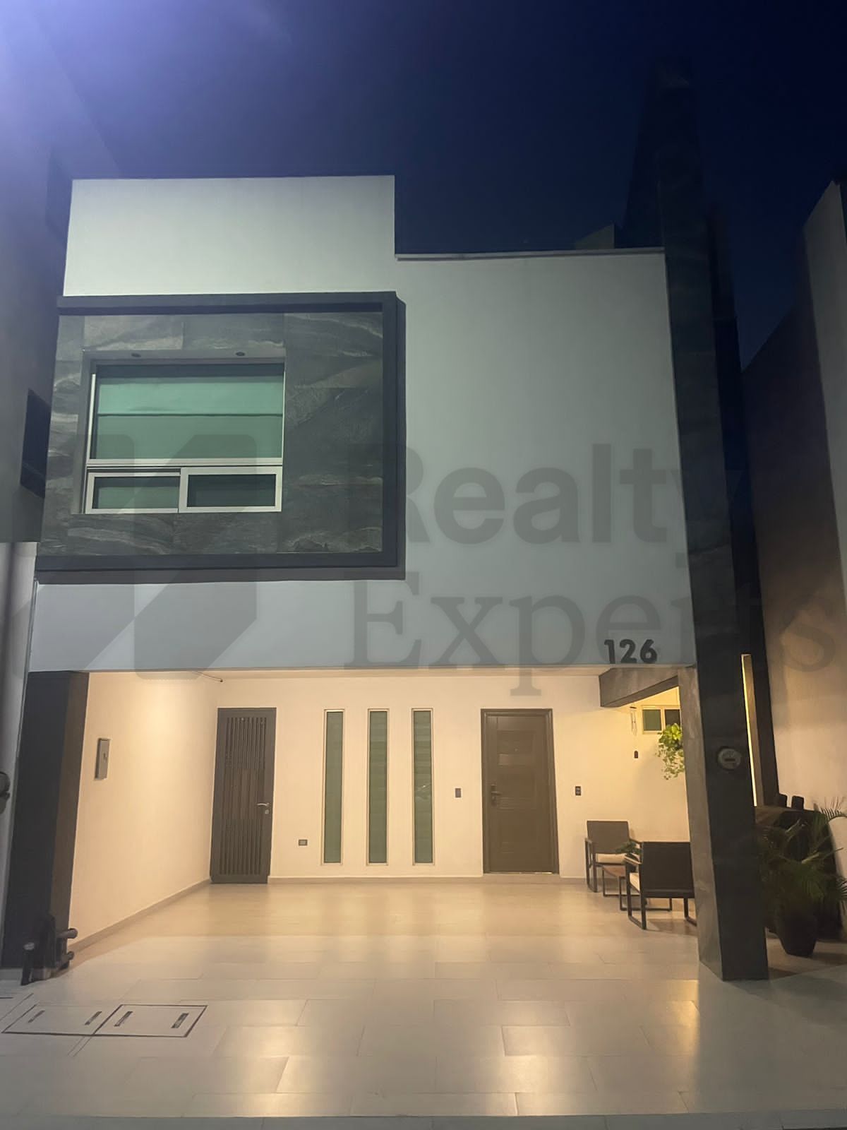 Casa en Venta en Privada Nogalar