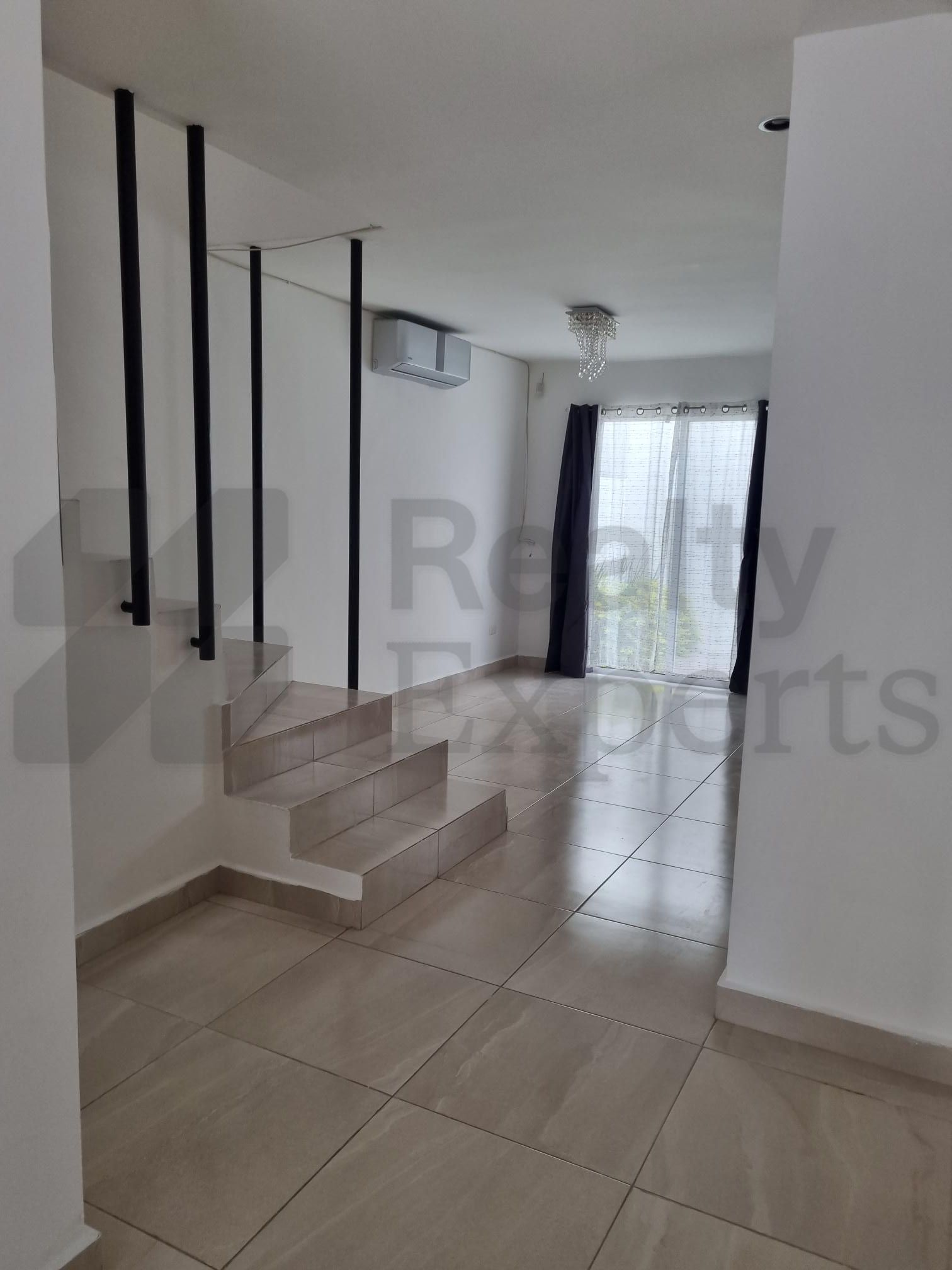 Casa en Renta en Montenova
