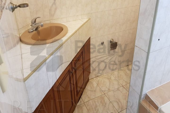 Casa en Renta en Cumbres Oro Residencial