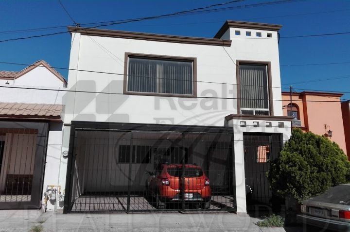 Casa en Renta en Misión de las Cumbres