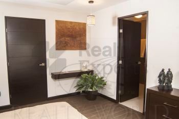 Casa en Venta en Privadas de Santa Catarina