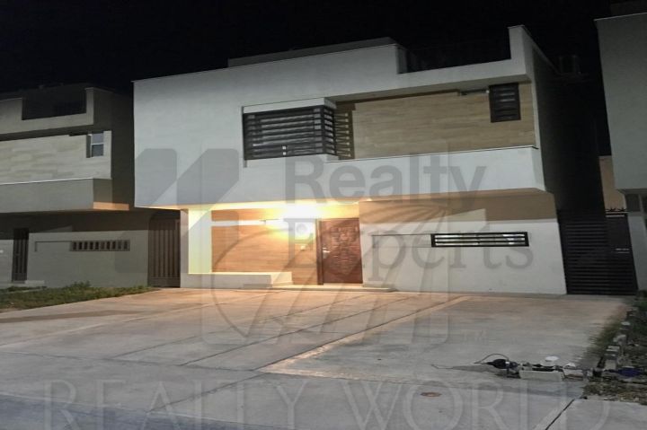 Casa en Venta en Misión del Parque
