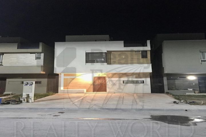 Casa en Venta en Misión del Parque