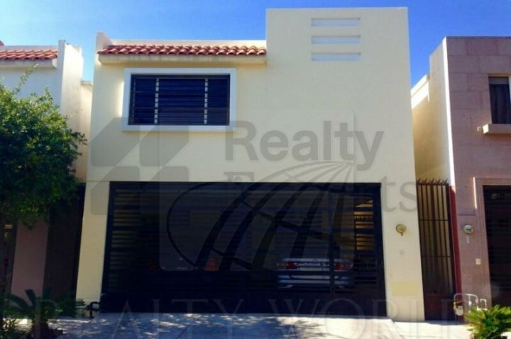 Casa en Venta en Cumbres San Agustín