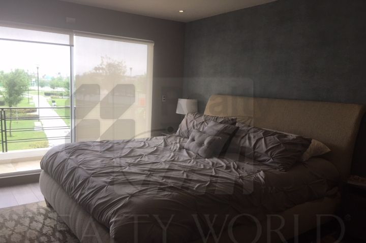 Casa en Venta en Hacienda Santa Fe