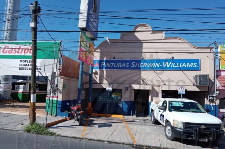 Local en Renta en Las Cumbres