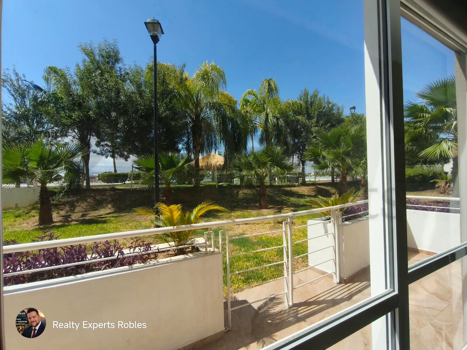 Departamento en Renta en Crystal Lagoons