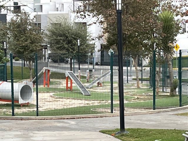 Casa en Renta en Cumbre Altta Residencial