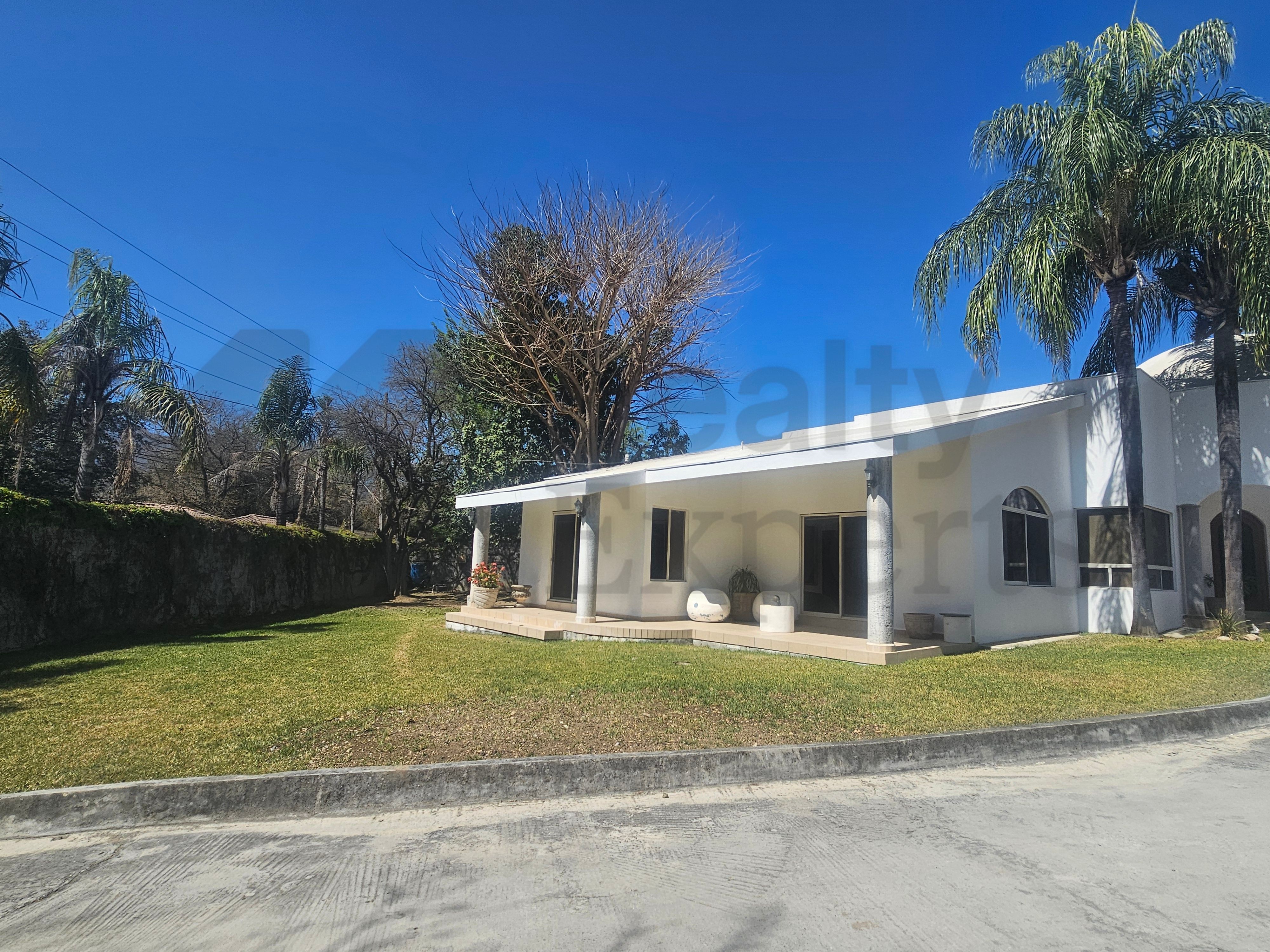 Casa en Renta en Las Jaras