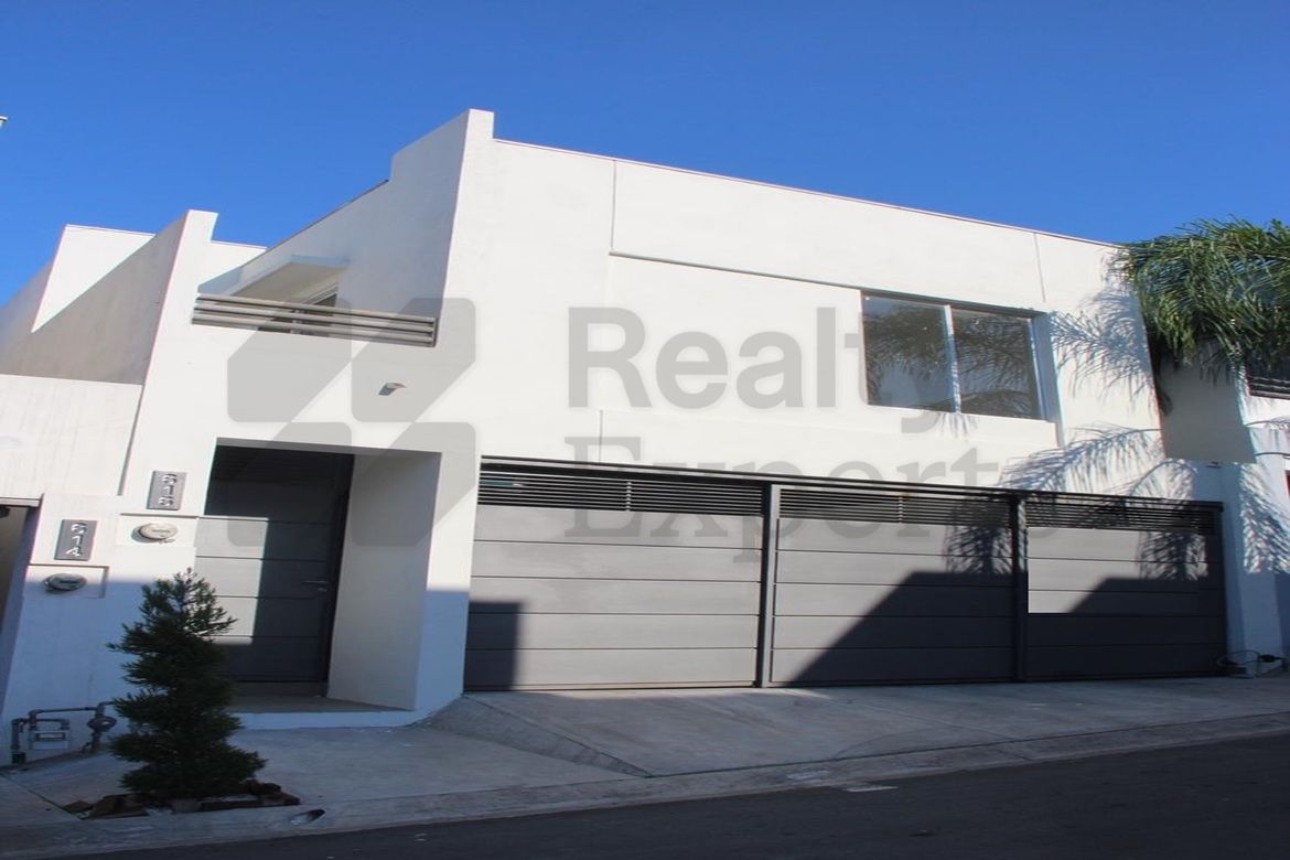 Casa en Venta en Puerta de Hierro