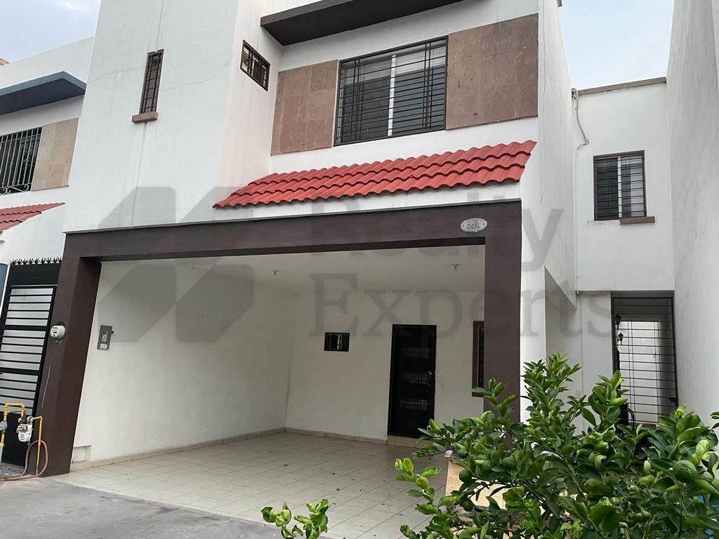 Casa en Renta en Privadas de Anáhuac Sector Español