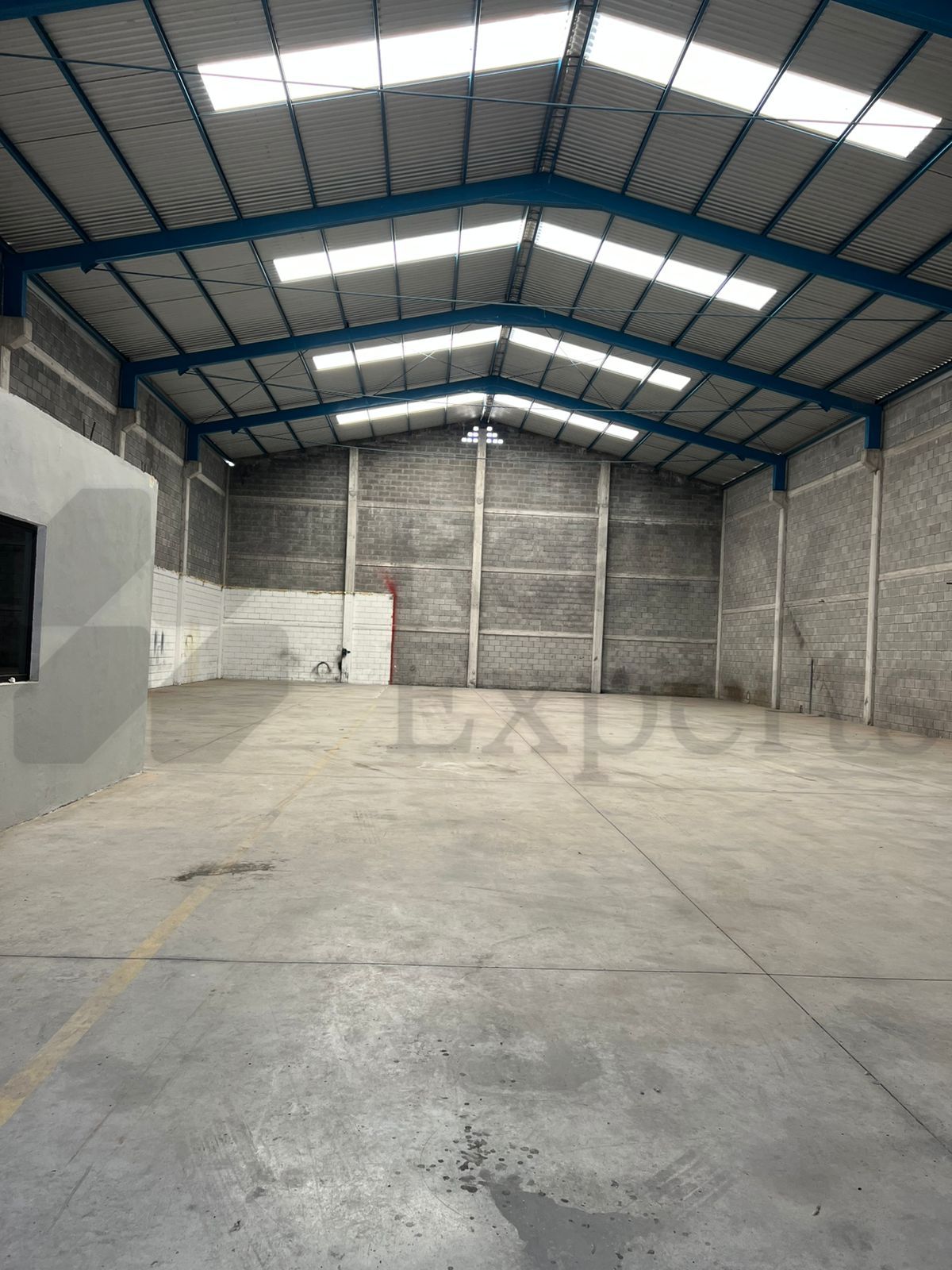 Bodega en Renta en Terra Park 2