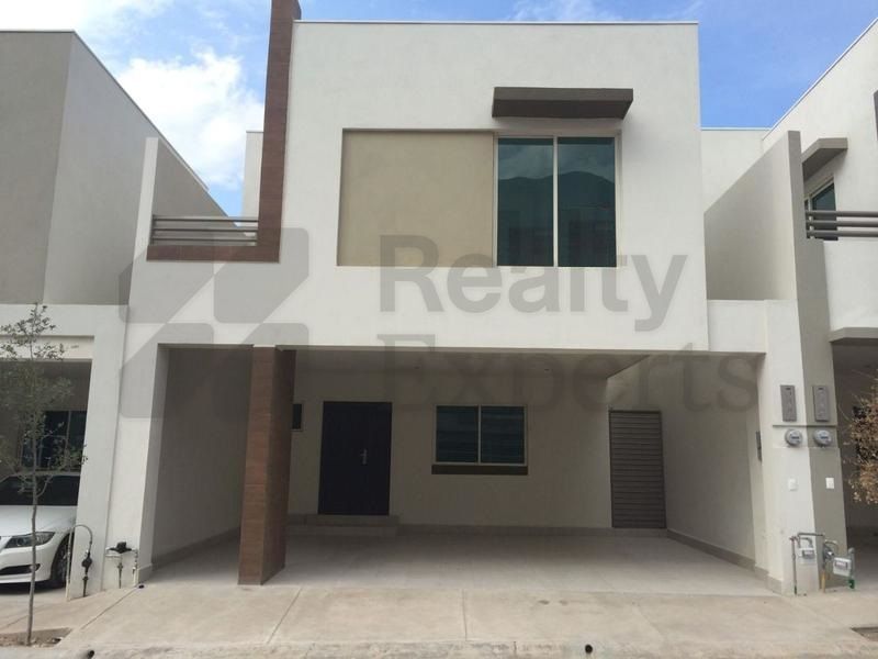 Casa en Renta en Puerta de Hierro