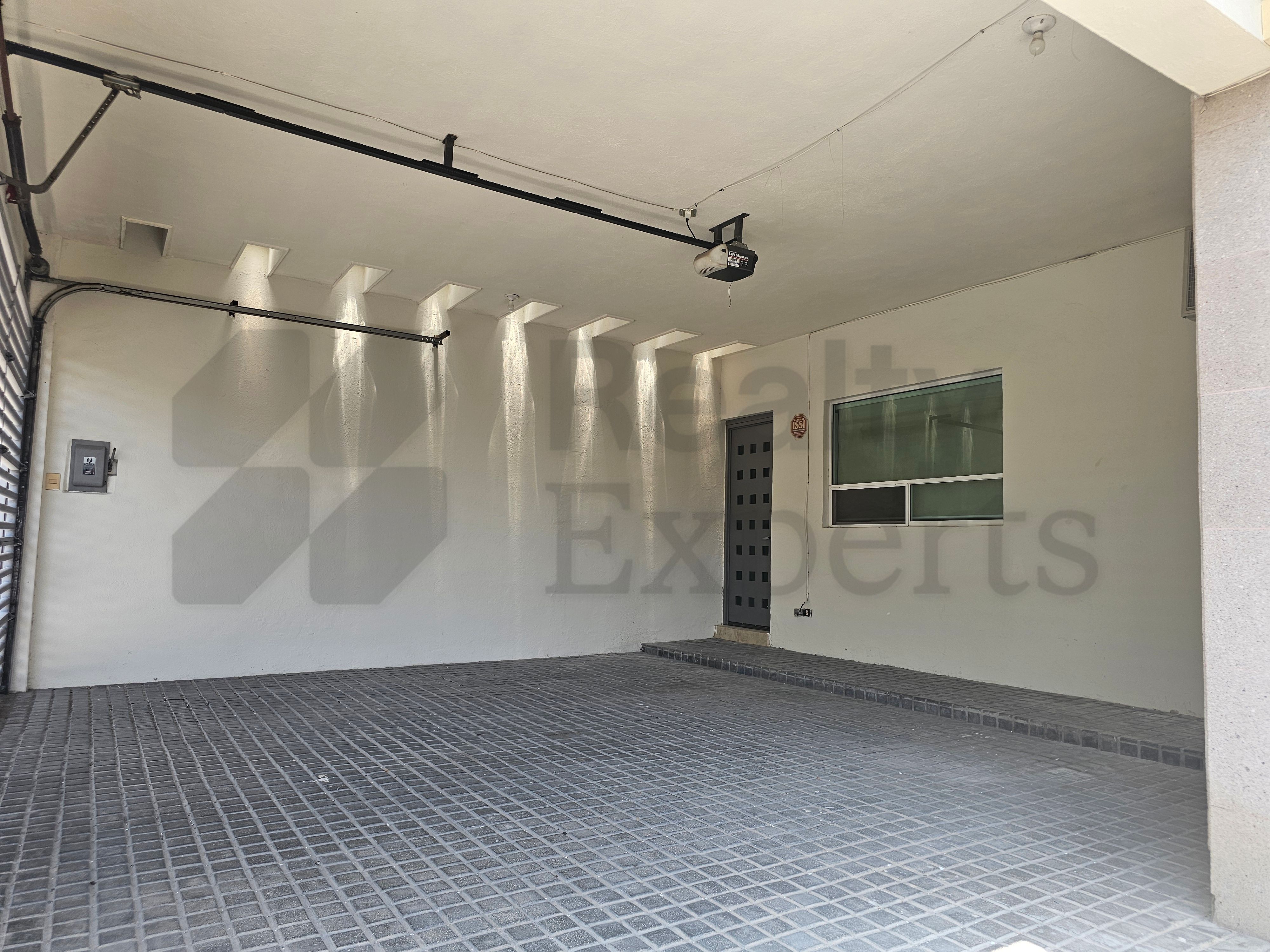 Casa en Renta en Cumbres 5to Sector