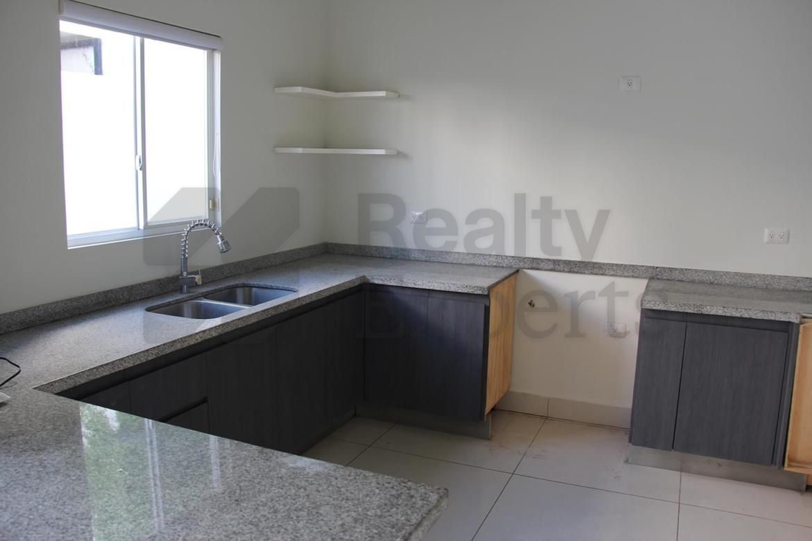 Casa en Venta en Puerta de Hierro
