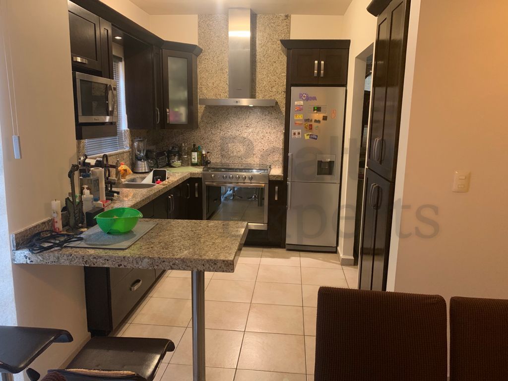 Casa en Venta en Privadas de Lindora