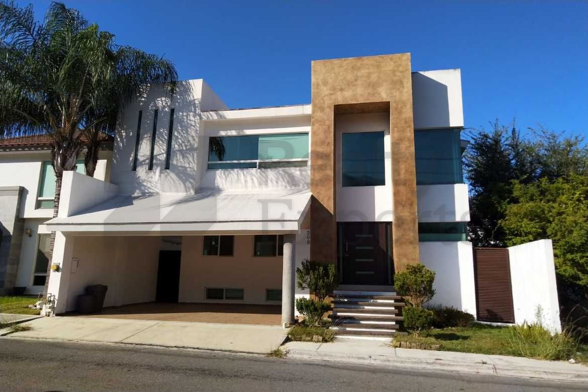 Casa en Venta en Sierra Alta