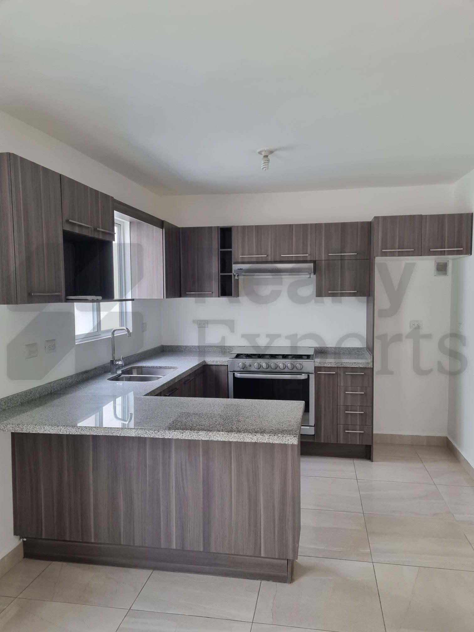 Casa en Renta en Montenova
