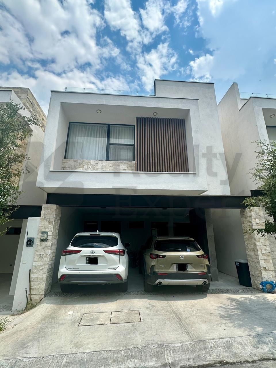 Casa en Renta en Montellan Residencial