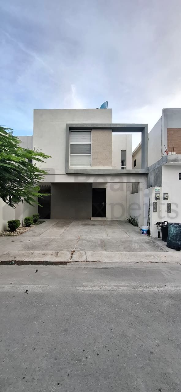 Casa en Venta en Arbado Monarca