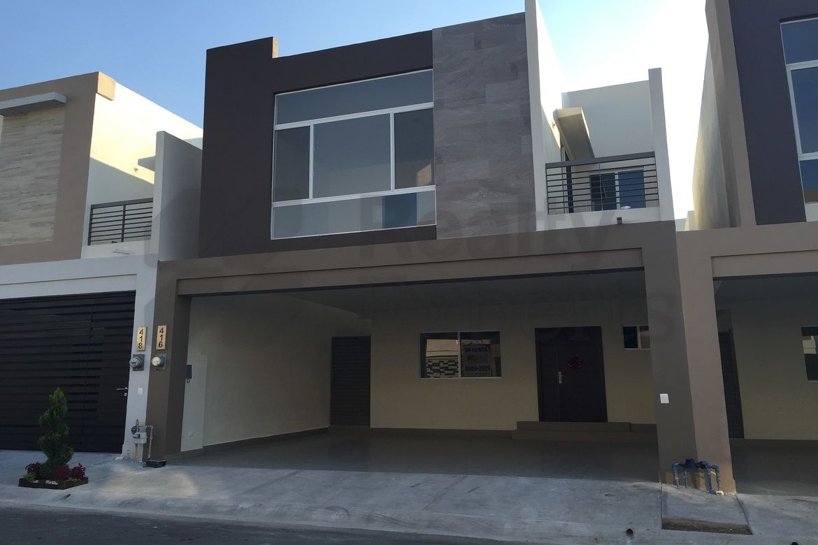 Casa en Renta en Puerta de Hierro