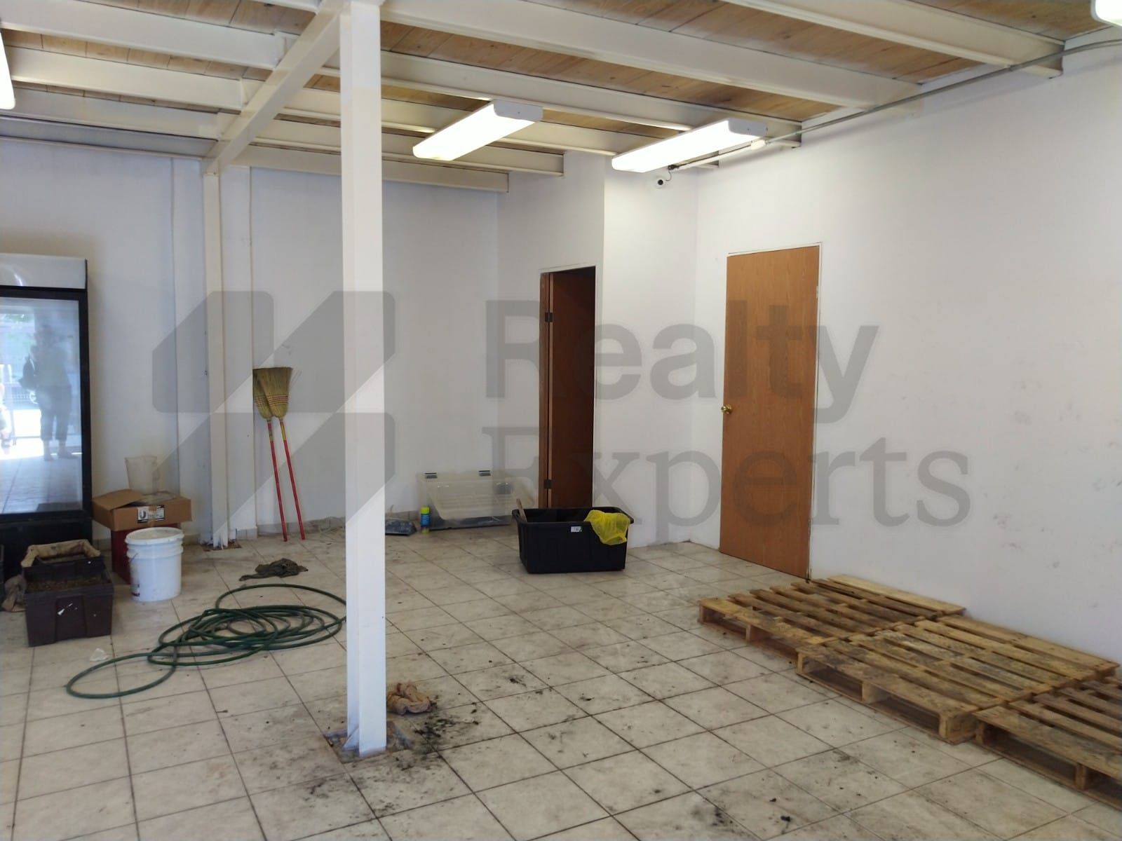 Local en Venta en Barrio San Carlos