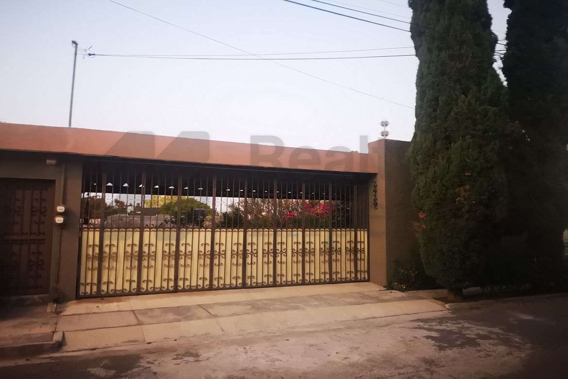 Terreno en Venta en Loma Larga