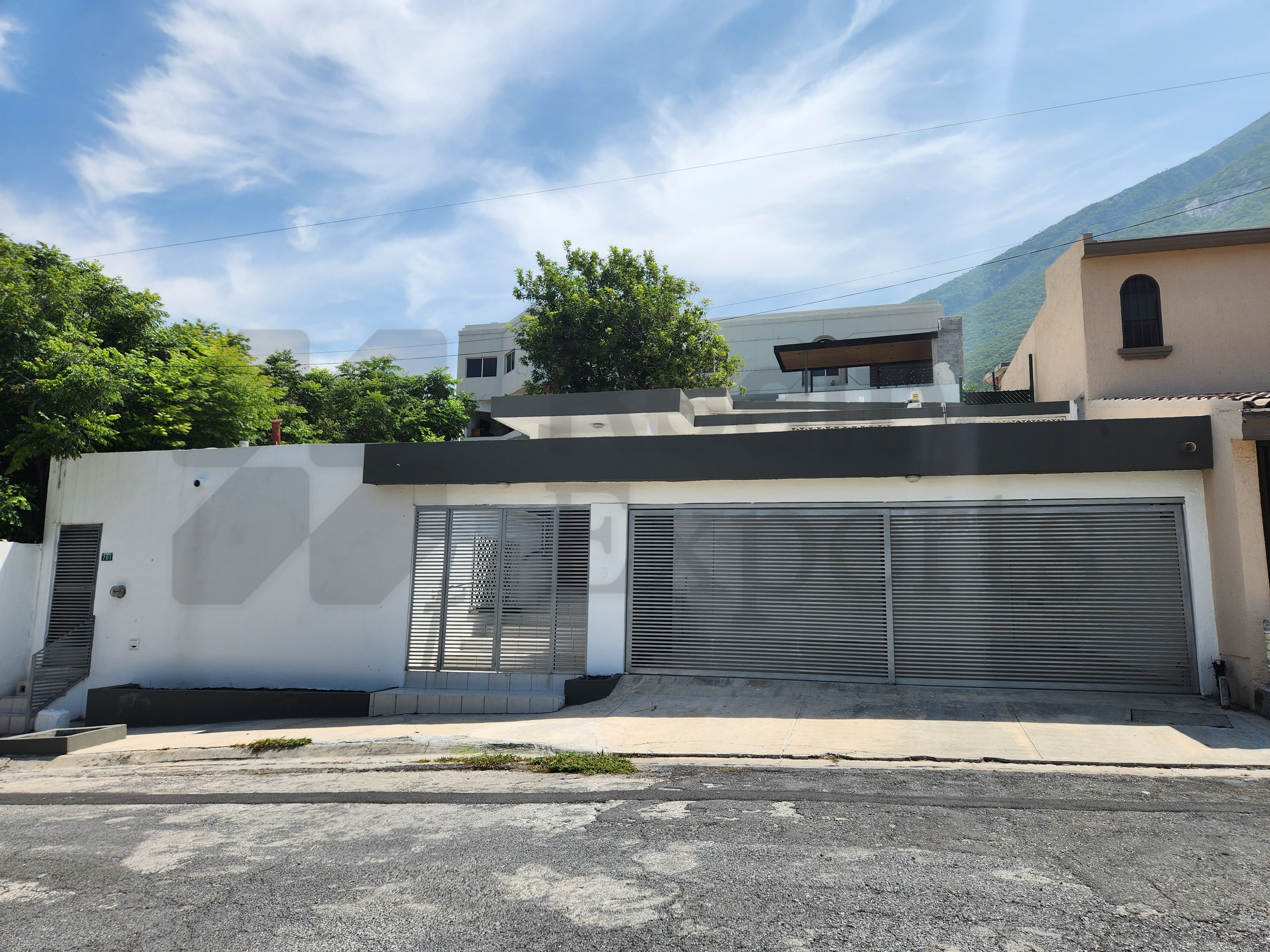 Casa en Venta en Contry la Silla