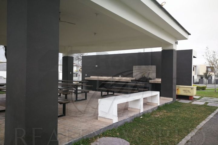 Casa en Renta en Capellanía Residencial