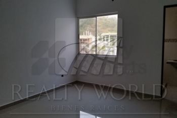 Casa en Venta en Cumbres del Valle