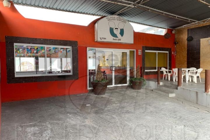 Local en Traspaso en Cumbres Elite