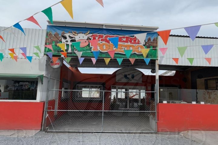 Local en Traspaso en Cumbres Elite
