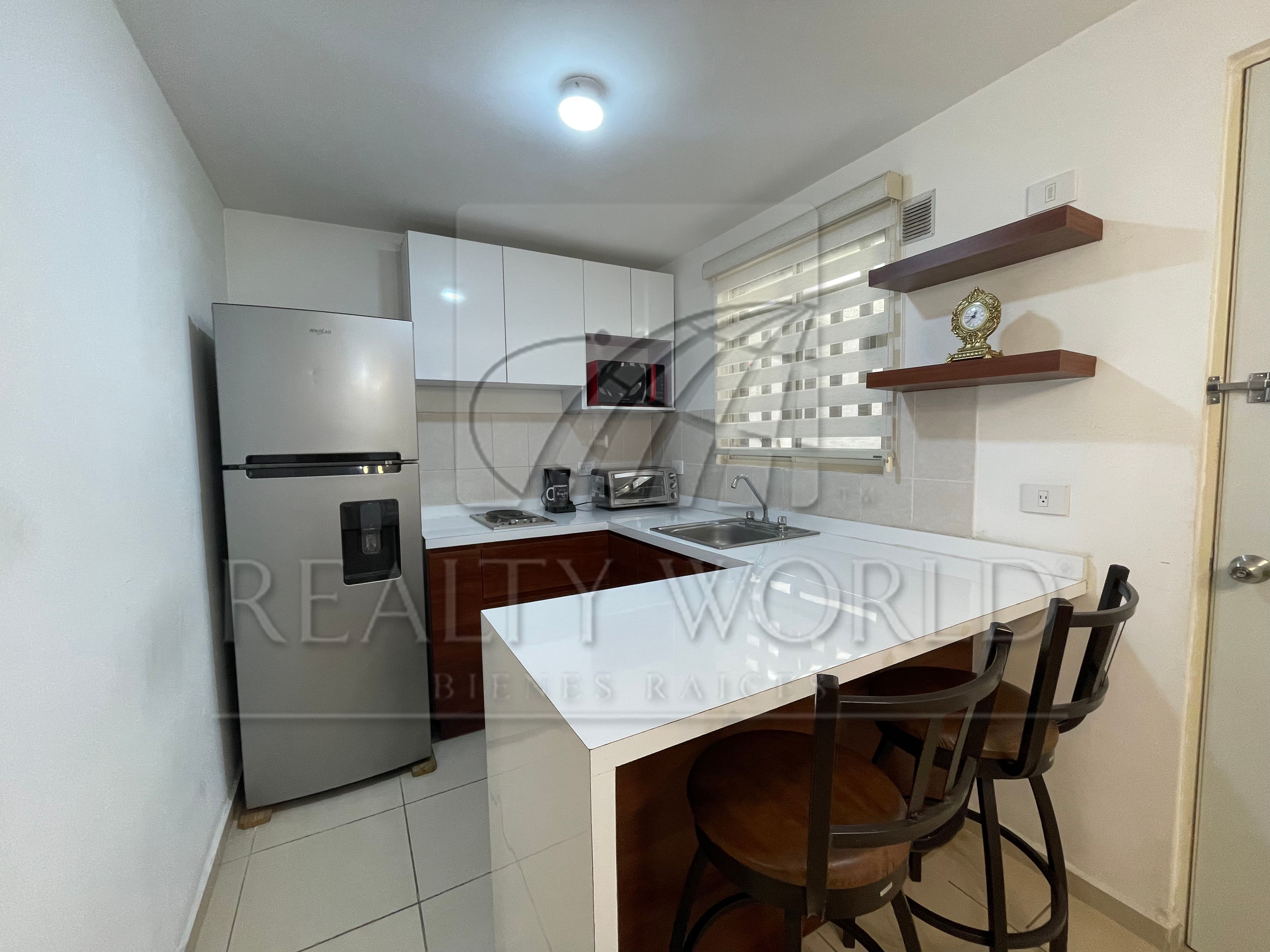 Casa en Renta en Mitras Poniente