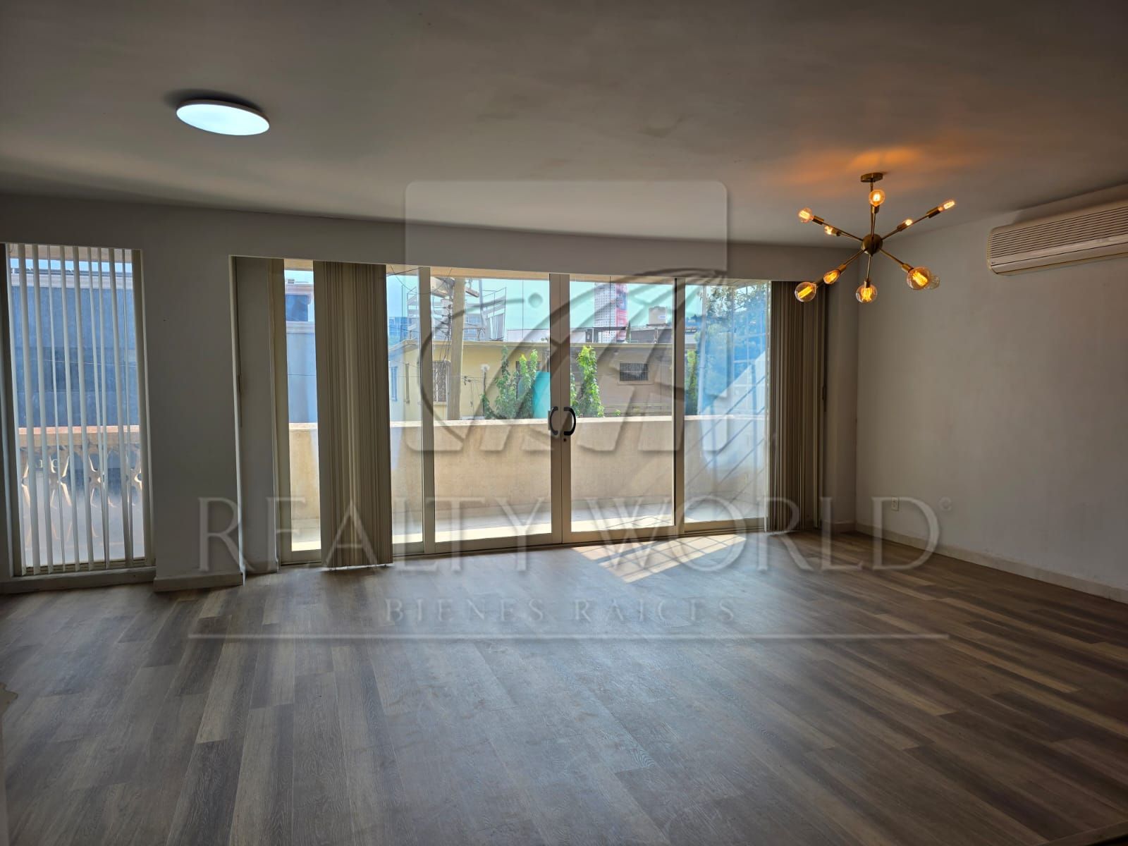 Departamento en Renta en Obispado